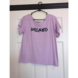 Medium VS wicked tee
